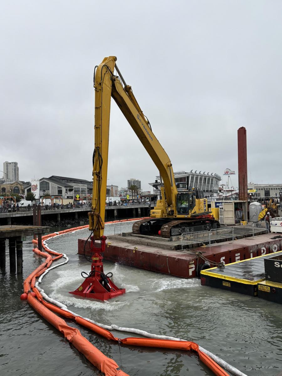 Photo of dredging activity in Fisherman's Wharf