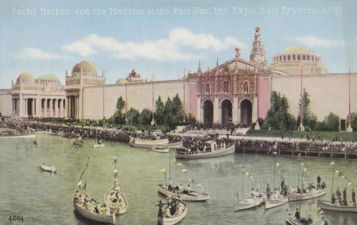 Historic postcard illustration of boats in&nbsp;front&nbsp;of&nbsp;the&nbsp;Panama&nbsp;Pacific&nbsp;International&nbsp;Exposition.&nbsp;